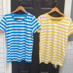 2 NEW gap woman’s t-shirts size Large blue & yellow new no tags